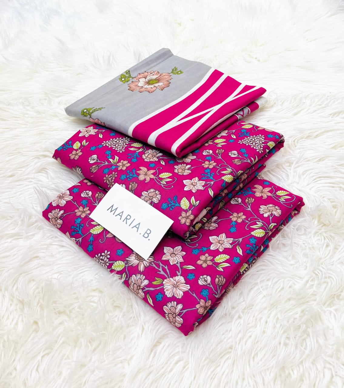 Maria B Kaddar 3-Piece Unstitched Allover Digital Printed With Voil Khaddar Duppata